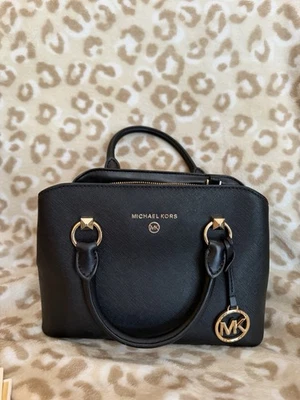 Michael Kors Edith Saffiano Satchel Perfect For Any Occasion - Image 1 of 4