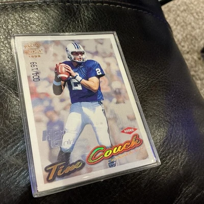 1999 Pacific Paramount Holo-GOLD Serial # 004/199  Tim Couch Rookie Card #60 - Image 1 of 4