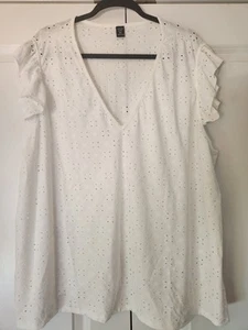 Shein Plus Size 4x Top Sleeveless White Eyelet Ruffle Shoulder NWOT Lightweight - Picture 1 of 10