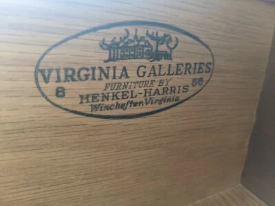 Juego de dormitorio Henkel Harris,  Foto 1 de 4