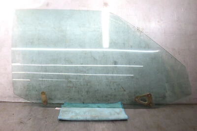BMW 1987 E24 633CSI 635csi Right Front Door Window Glass 51331902937 LM17 - Изображение 1 из 4