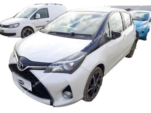 Toyota Yaris MK3 2016 1,4 gasolina 5 velocidades manual 5 puertas blanco roto - Imagen 1 de 3