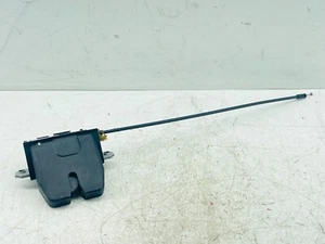 10-19 FORD C-MAX REAR CENTRAL TRUNK TAILGATE LOCKING BRACKET MOUNT LOCK OEM - Picture 1 of 6