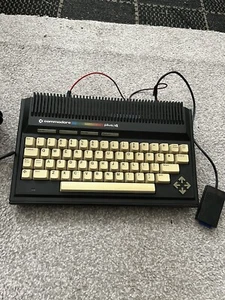 Commodore Plus 4 with Sd2iec - Photo 1/5