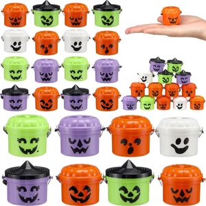 16 Piezas Mini Cubos de Halloween Cubos de Calabaza Truco o Trato Fantasma Mini Caramelo... - Imagen 1 de 7