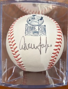 Aaron Judge Signed 62 Home Run Logo Baseball - Beckett LOA #AE14849 - Picture 1 of 3