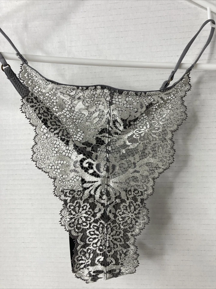 New Josie Natori Panties Cheeky Thong Stretch Lace Floral Size Large Grey NWT - Image 1 of 4
