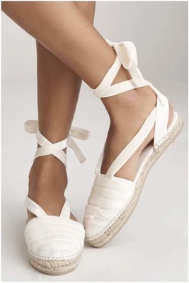 Anthro Castañer Kimita Tie-Up Espadrille Flats. Размер 10. Рекомендуемая розничная цена производителя $189,95 - Изображение 1 из 4