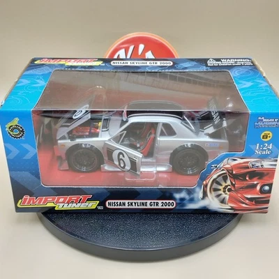 Muscle Machines 1/24 Nissan Skyline GTR 2000 Silver #6 Import Tuner 73111 - Image 1 of 4
