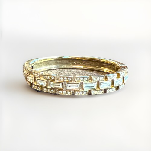GIVENCHY Bracciale TONDO CON CHIUSURA PIETRE TRASPARENTI BAGUETTE PIETRE TRASPARENTI tono oro