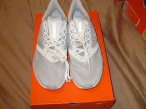 NIKE ZOOM STRIKE MEN'S SHOE AJ0189 100 WOLF GREY/SILVER/WHITE CHOICE  SZ NWB - Picture 1 of 6