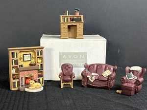 NUEVO En Caja Avon Victorian Memories Miniatura Salón Set 5 Piezas - Imagen 1 de 11