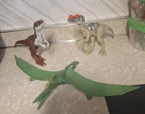 Jurassic World Park Dinosaur Lot Flying Pteranodon Proceratosaurus Atrociraptor  - Picture 1 of 7