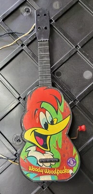 1963 MATTEL WOODY WOODPECKER TOY GUITAR NOISE MAKER WALTER LANTZ VINTAGE  - Image 1 of 4