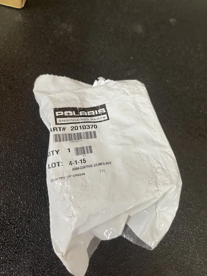 Nuevo interruptor de control de manillar Polaris OEM atenuador/arranque IQ, RMK, conmutador trasero, turbo Foto 1 de 1