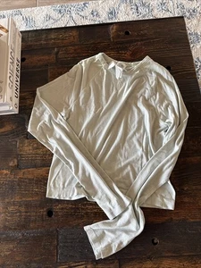 USED Sparkly Light Green Athleta Girl Long Sleeve Top, Size XL/14 - Picture 1 of 5