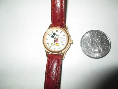 Reloj Mujer Seiko Mickey Mouse Esfera Luminosa Día Fecha 7N83-6A70 Batería Nueva Foto 1 de 4