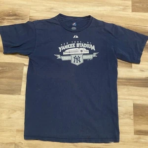 New York Yankees Shirt Mens Medium Blue 2009 Yankee Stadium Majestic Tee - Picture 1 of 5