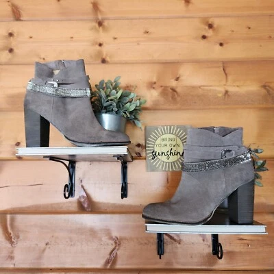 Nine West Zaza X5 Gris Gamuza Cuero Botín Tacón Western Tachonado Talla 11 M Foto 1 de 4
