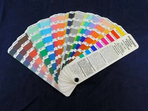 Pantone Color Formula Guide 18th Edition Forth Printing 1986-1987 Coated & Unc