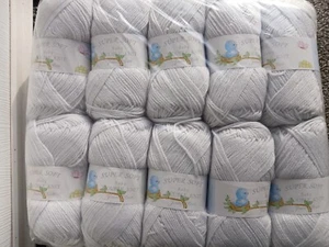 JAMES BRETT SUPERSOFT BABY SILVER GREY DOUBLE STRICKWOLLE GARN 10X100G DYE BB11 - Bild 1 von 22
