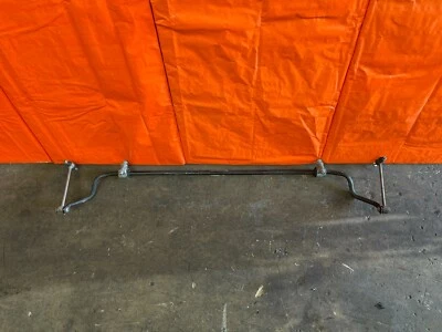 15-19 MERCEDES-BENZ C300 SEDÁN - BARRA ESTABILIZADORA DE BALANCEO TRASERA - OEM FÁBRICA OE Foto 1 de 4