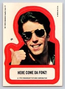1976 Topps Happy Days Stickers - Henry Winkler Fonzie Here Come Da Fonz! #4A