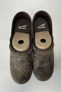 Dansko Size Euro 39Womens 8-8.5Camo Suede Professional Clog Work Shoes - Picture 1 of 4