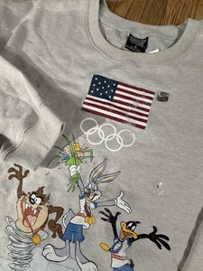Neu mit Etikett Vintage Warner Bros Looney Toons USA Sweatshirt mit Rundhalsausschnitt XL USA WB Pullover - Bild 1 von 8