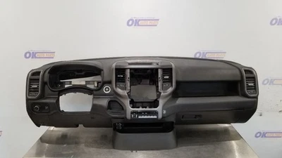 19 DODGE RAM 5500 DASH PANEL DASHBOARD BLACK NON BAG OPTION - Изображение 1 из 4