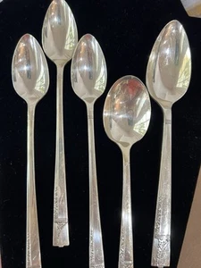 5 Pieces Oneida Caprice Nobility Silverplate Teaspoons,Serving Spoon, Soup - Picture 1 of 4