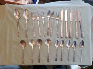 WM A Rogers AA Heavy Oneida LTD Silver Plate, "Lady Drake" Pattern 22 Pieces - Bild 1 von 7