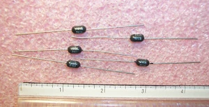 Menge (50) SV100A11 VACO AXIAL DIFFUSER ÜBERGANG SILIZIUM VARISTOREN FD10 NOS - Bild 1 von 2