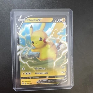 Pokémon TCG Pikachu V Fusion Strike 086/264 Holo Ultra Rare - Picture 1 of 2