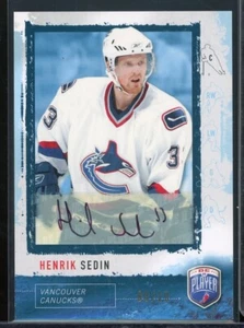 2006-07 Be A Player Signatures 10 Base Parallel #43 Henrik Sedin 08/10 - Picture 1 of 2