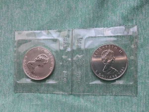 1989 RCM Canadian Maple Leaf 1 TR OZ. .9999 Silver Coins-Quantity 2 - Gem BU - Picture 1 of 7