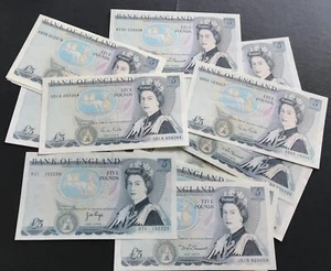 1970's / 1980'S BANK OF ENGLAND WELLINGTON £5 BANK NOTE CRISP 100% GENUINE - Picture 1 of 2