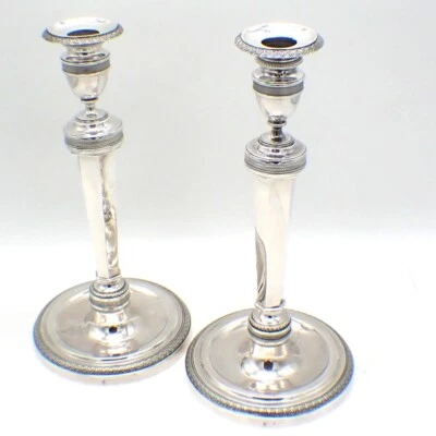 Par de candelabros franceses siglo XVIII Pierre Valliere plata de ley 950 1794-1797 Foto 1 de 4