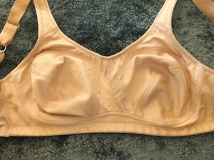BREEZIES~ 44 C~ Intimately You~ UltimAir Nude~ Full Coverage Bra Style #A288424 - Picture 1 of 9