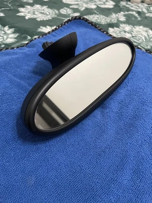 07-14 Mini Cooper Countryman Interior Rear View Mirror  - Image 1 of 4