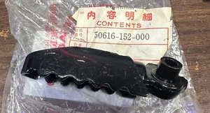*1EA OEM HONDA RIGHT FOOT PEG STEP FITS XR80 XL75 XL80S 50616-152-000 - Picture 1 of 4
