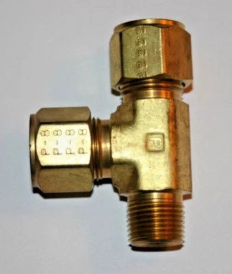  1/2" Tube x 1/2" Tube x 3/8" MNPT  Brass Branch Tee Parker - Image 1 of 3