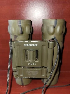 Tasco camo binoculars 12x25 Model 178BCR Fully coated optics -240ft/1000yds - Picture 1 of 4