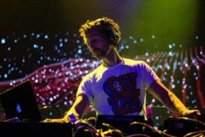 Josh Wink Live Minimal Techno & Tech House DJ-Sets Compilation (1999 - 2024) - Picture 1 of 10