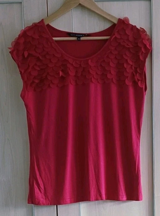 New Without Tags Ladies Red Wine Ruffle Pattern Top T Shirt Debenhams Size 14 - Image 1 of 1