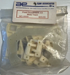 Team Associated RC10 Front Suspension Kit Wide track Less Shocks 6202 - Picture 1 of 1