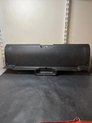 Cubierta trasera bisel panel de desgaste inferior maletero Honda Civic 2003-2005 fabricante de equipos originales Foto 1 de 4