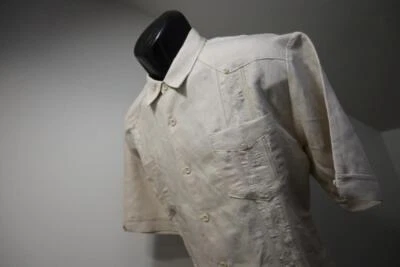 Camisa Carga Hawaiana Cubavera Beige Ramie Viscosa Relajada Para Hombre Talla Mediana Foto 1 de 4