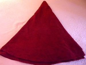 Crate and Barrel Madiera Garnet Red Floral Round Fabric Tablecloth--90" - Picture 1 of 5