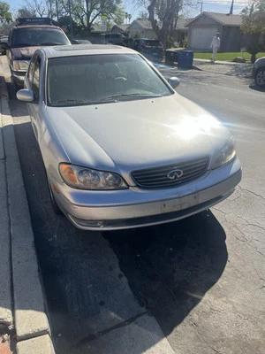 Infinity 2003 145.000 Millas Título Limpio Necesita Placas Y Chequeo De Mecánico Foto 1 de 3